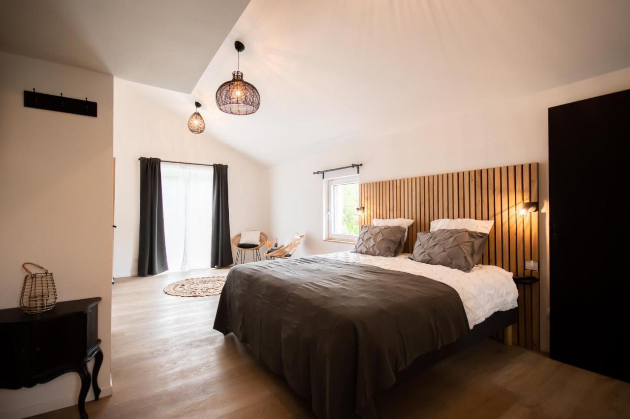 Au Calme De Hosdent Bed & Breakfast Braives Bagian luar foto