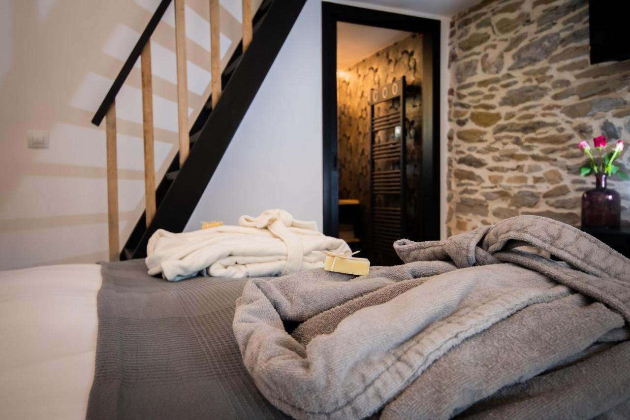 Au Calme De Hosdent Bed & Breakfast Braives Bagian luar foto