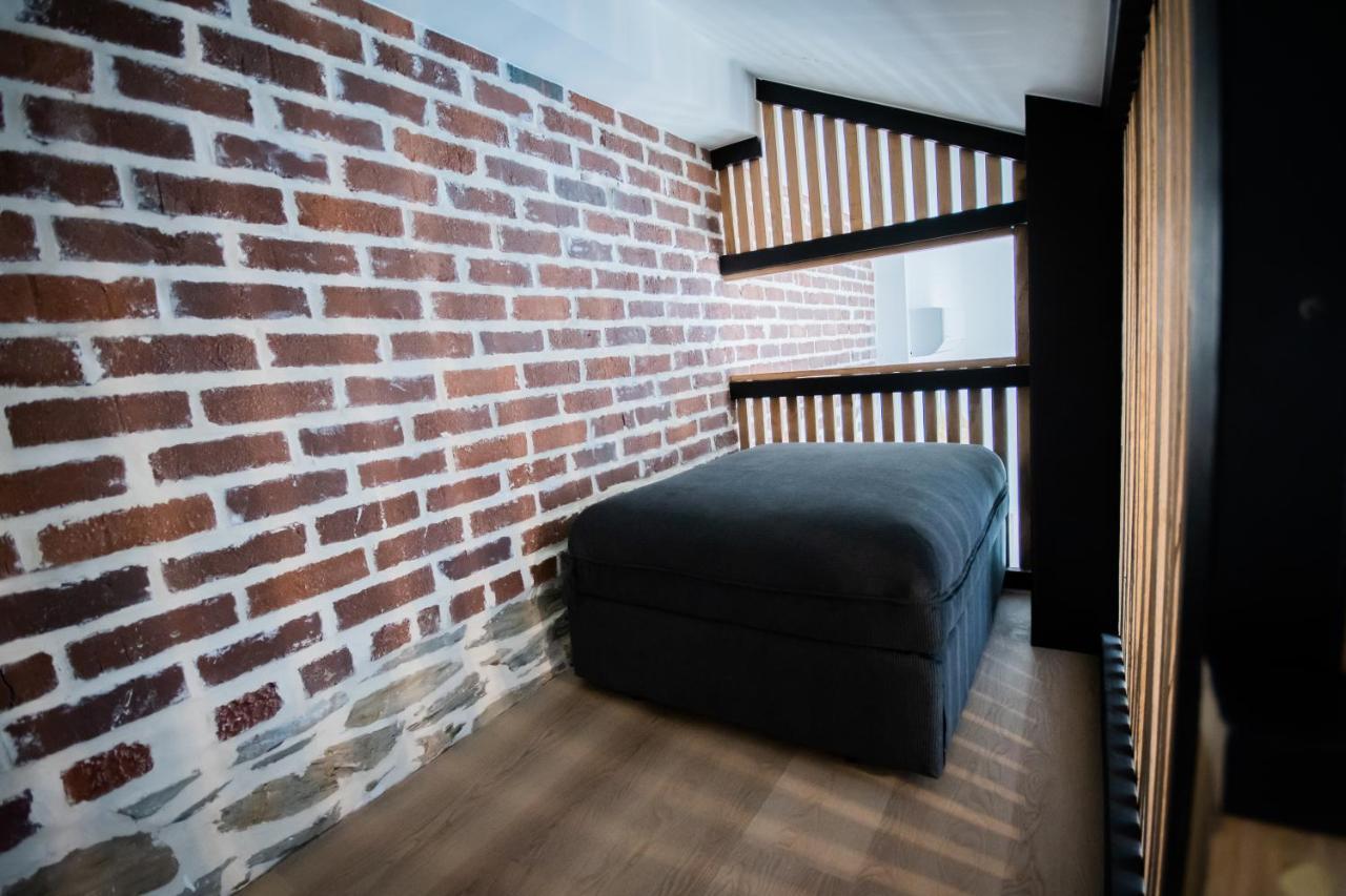 Au Calme De Hosdent Bed & Breakfast Braives Bagian luar foto
